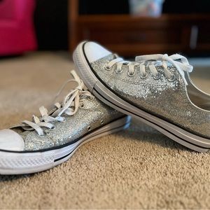Women’s glitter Converse size 9